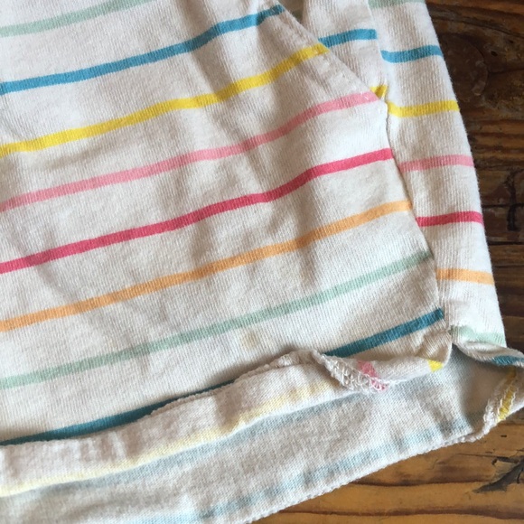 Old Navy l Cream & Multi Color Stripe Shorts - Picture 2 of 6
